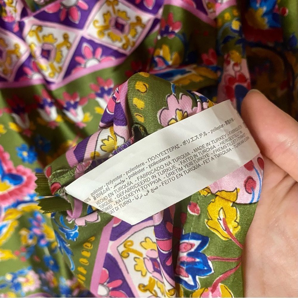 NWT Zara Patterned Silky Faux Wrap Long Sleeve Blouse New Size Medium - Picture 14 of 16